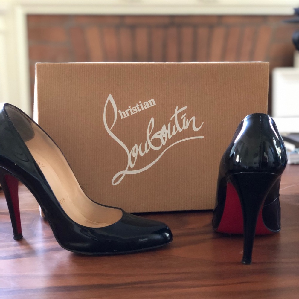 Christian Louboutin Black Pumps